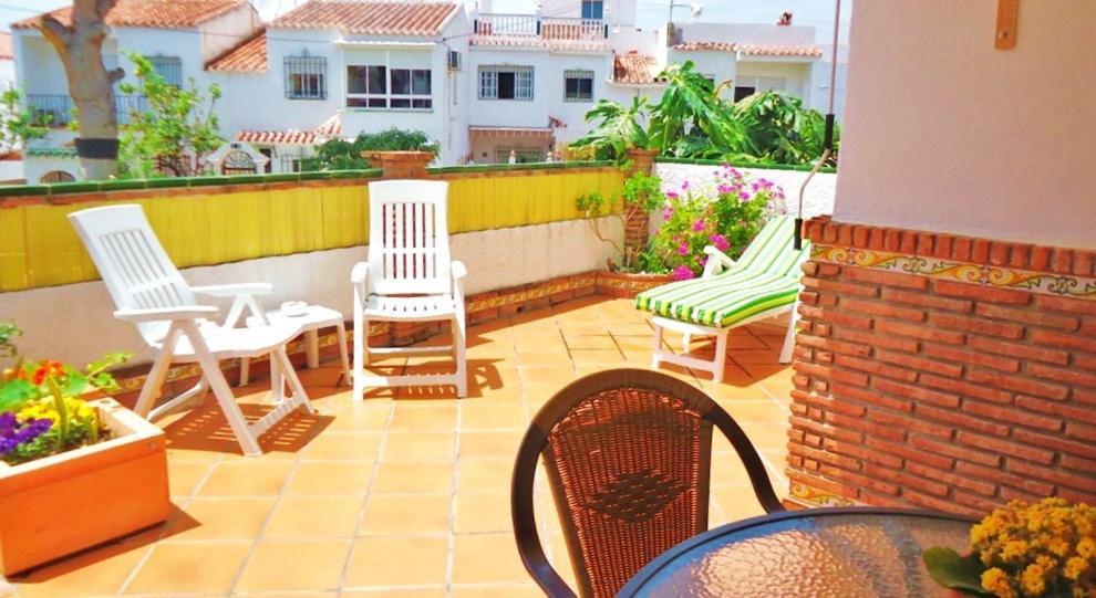 Вилла Peperent Casa Pino Нерха Экстерьер фото