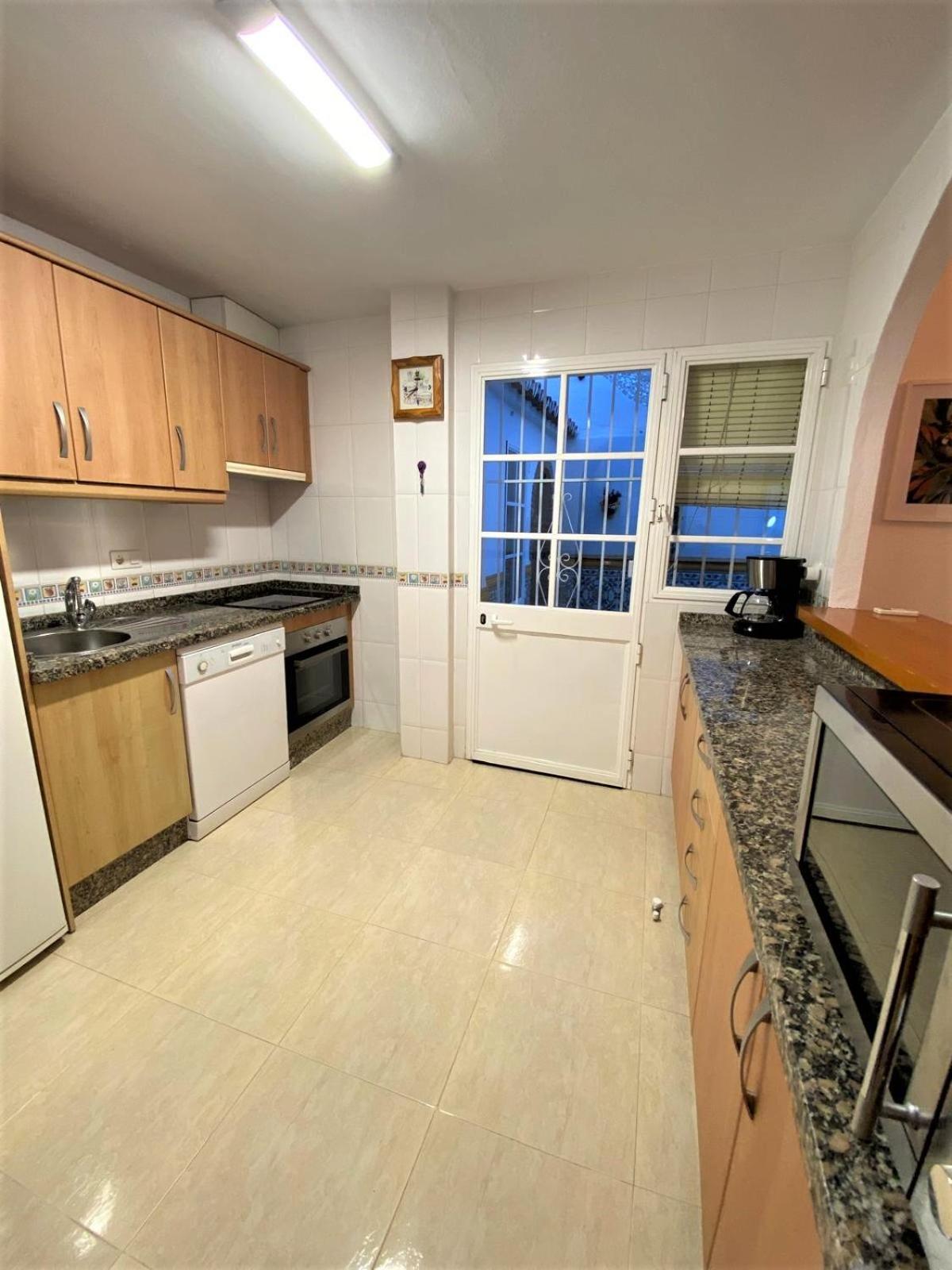 Вилла Peperent Casa Pino Нерха Экстерьер фото